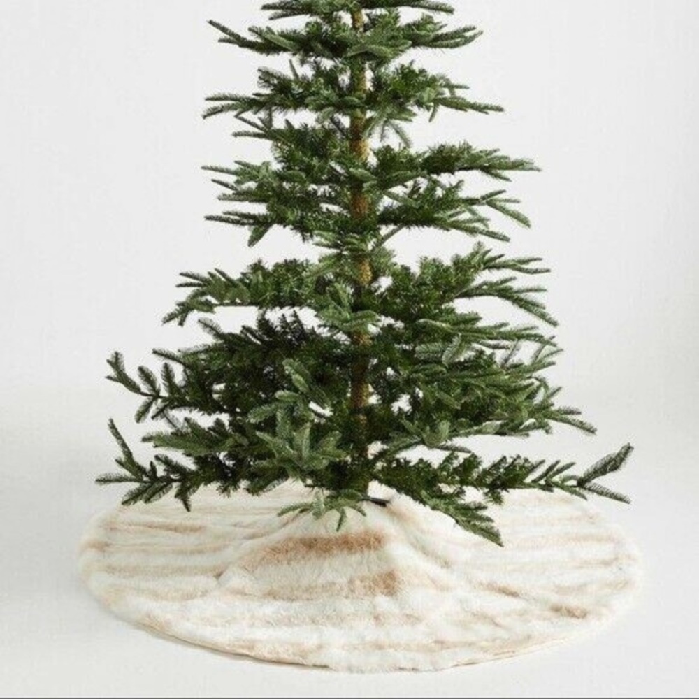 New Anthropologie Patterned Faux Fur Tree Skirt Pink Gray White Striped